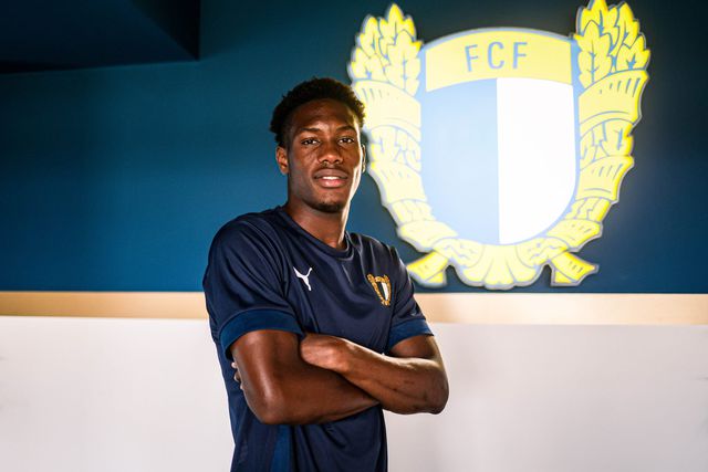 Oficial: Ibrahima Ba é reforço do Famalicão