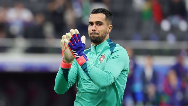 Mercado Total: «Diogo Costa vale muito dinheiro, mas mercado de guarda-redes é muito específico»