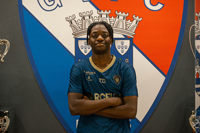 Oficial: Jonathan Mutombo é reforço do Gil Vicente