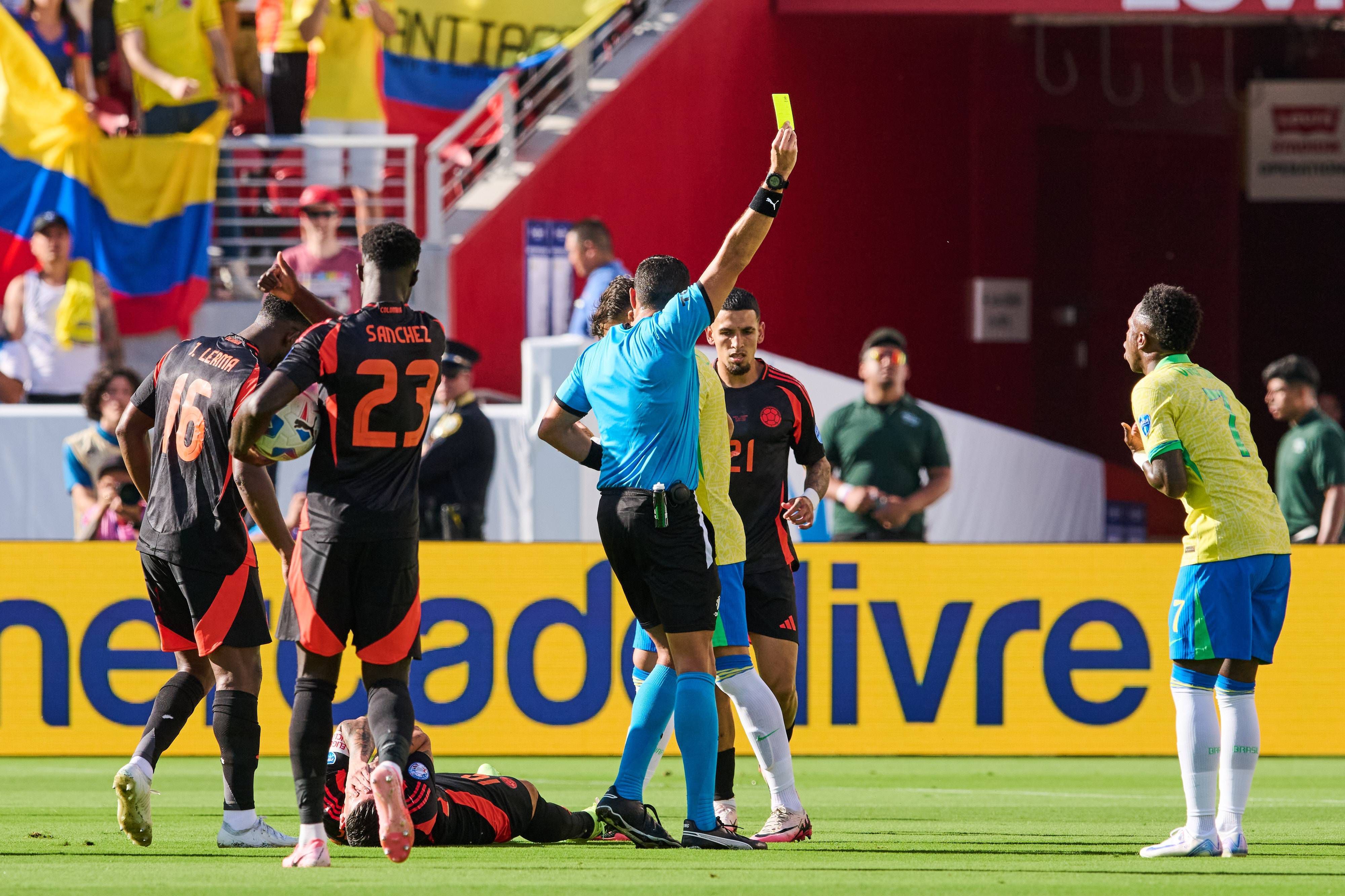 Copa América: Brasil empata com Colômbia e marca encontro com o Uruguai