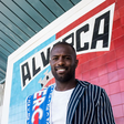 Oficial: Fernando Varela reforça a defesa do Alverca