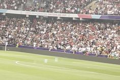 O minuto de silêncio por Diogo Jota e André Silva no Espanha-Portugal