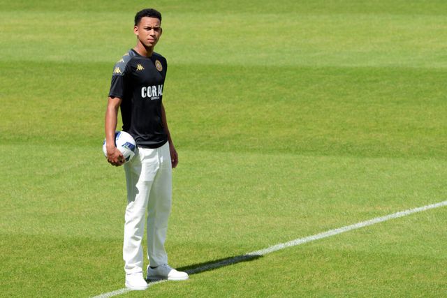 Deivison Souza reforça meio-campo do Nacional