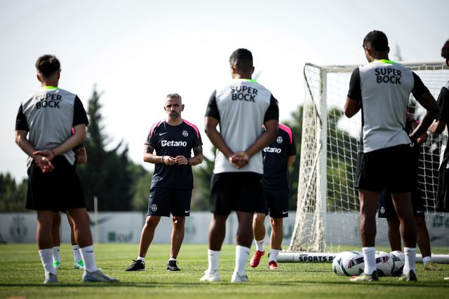 Sporting: Rui Borges não está para brincadeiras e aperta com os jogadores