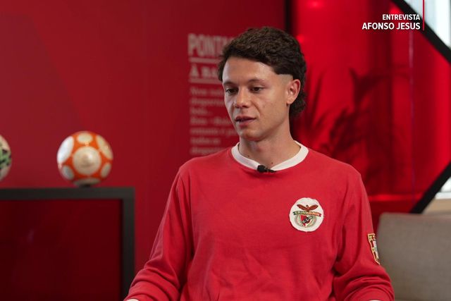 Afonso Jesus e a braçadeira: «Deve-se à postura e ao facto de ser benfiquista»