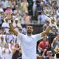 Djokovic volta a vencer e segue em frente em Wimbledon