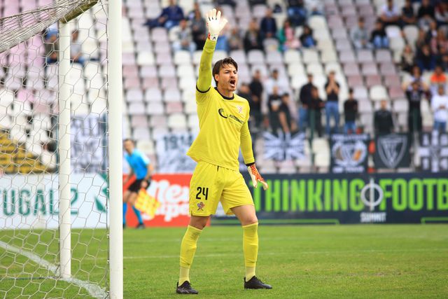 Dani Figueira esteve cedido pelo Estoril ao Leixões, na última época, e agora pode estar a caminho de Barcelos