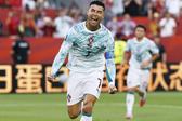 Cristiano Ronaldo tornou-se no jogador mais velho de sempre a marcar em fases a eliminar de Mundiais