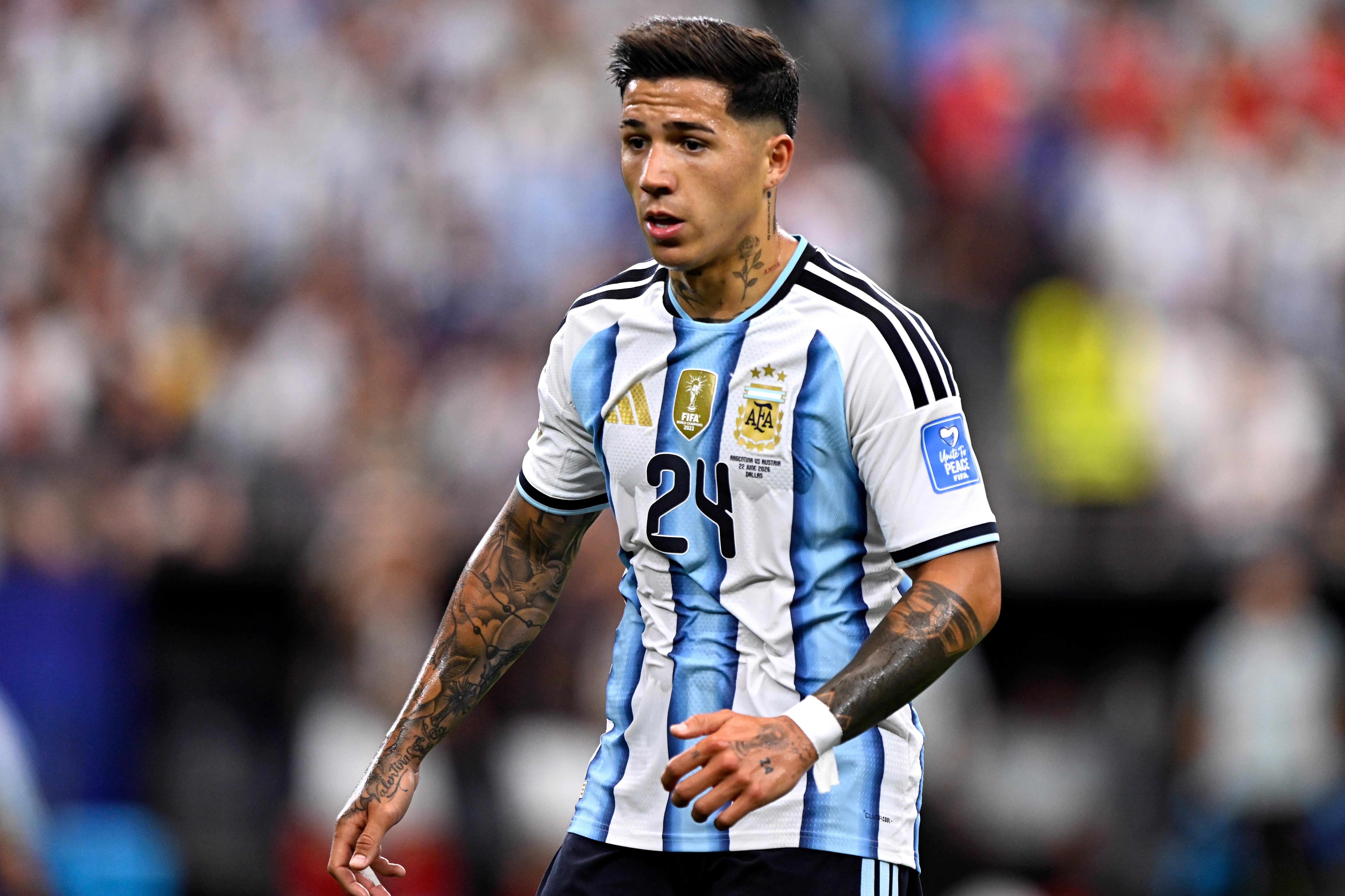 Enzo Fernández, médio argentino