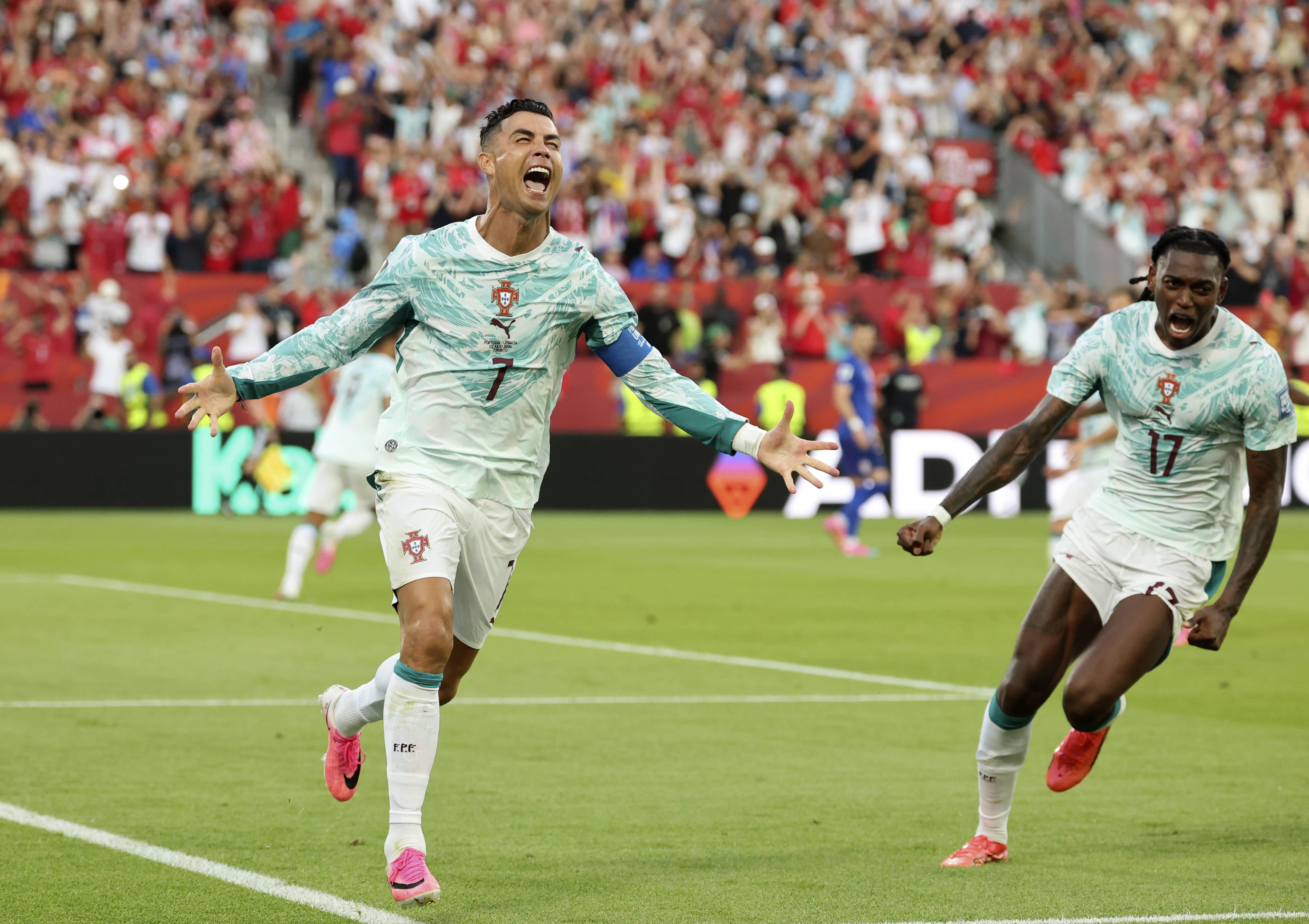 Ronaldo a celebrar golo do empate