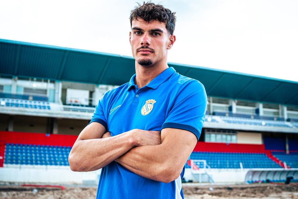 Noah Rayere chega ao Alverca depois de ter sido campeão da Europa de sub-17 (Foto  Alverca FC)