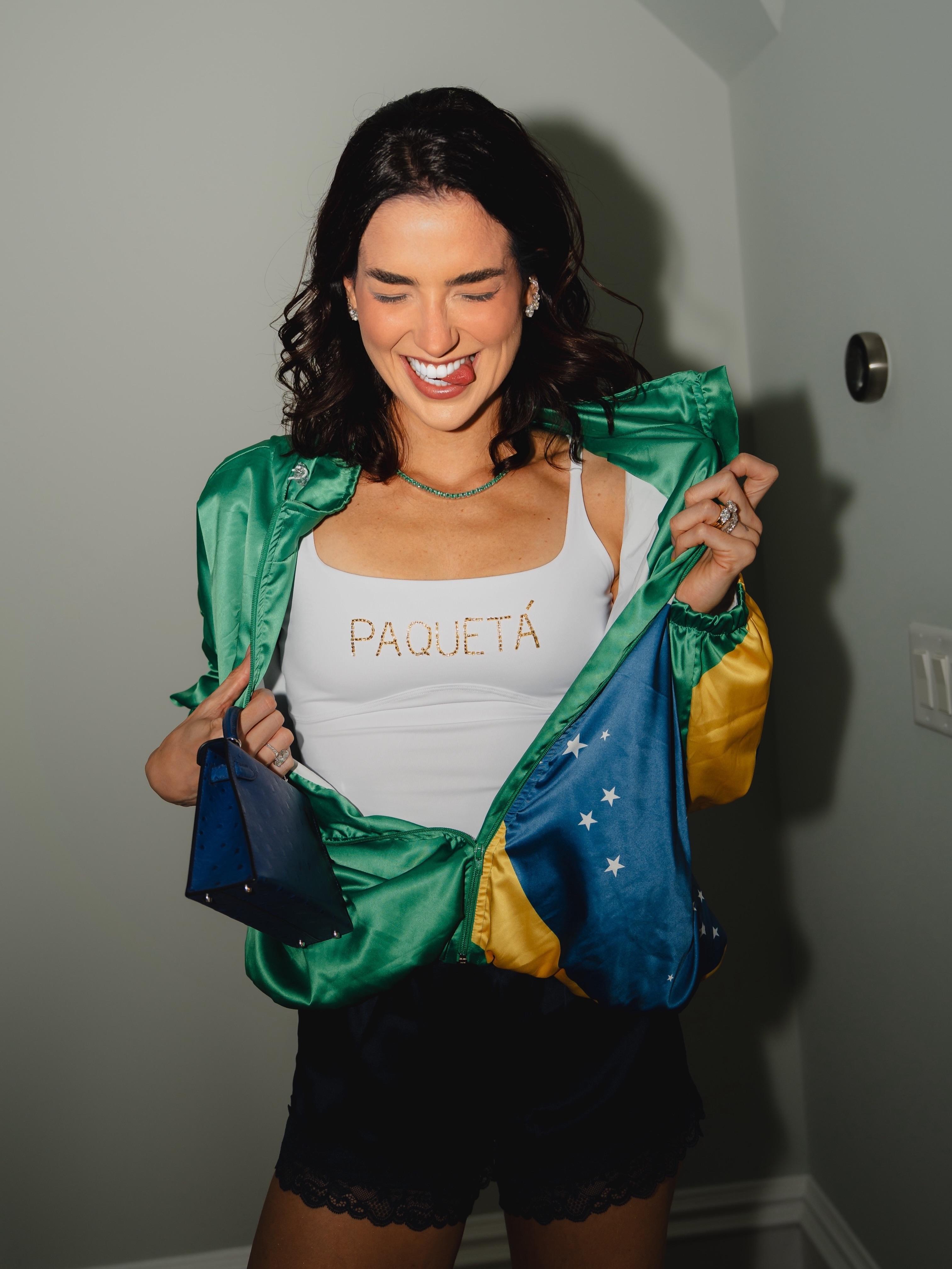 Duda Fournier, esposa de Lucas Paquetá e influencer, regista mais de dois milhões de seguidores e fatura cerca de 18 mil euros por publicação