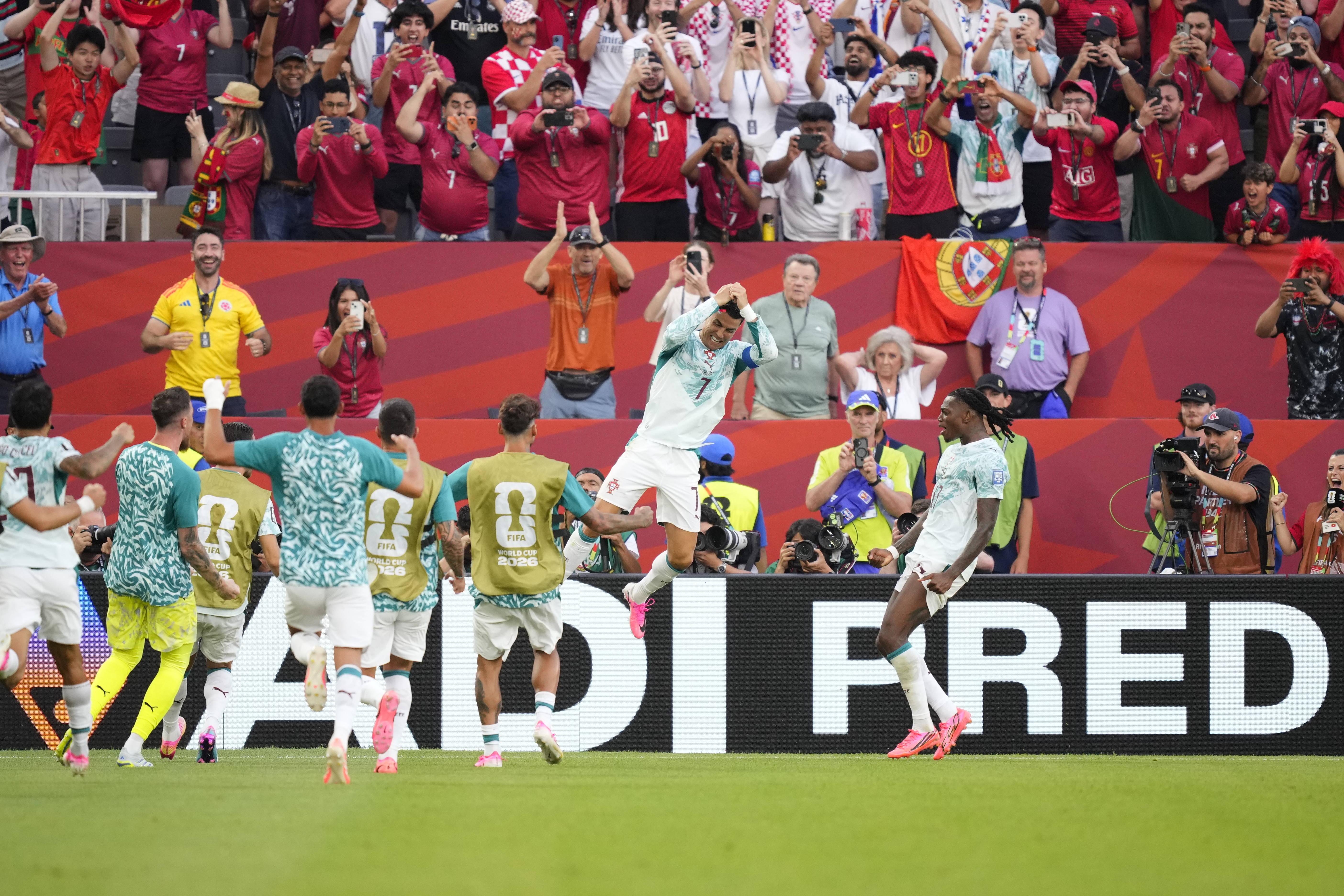 Ronaldo a celebrar golo do empate