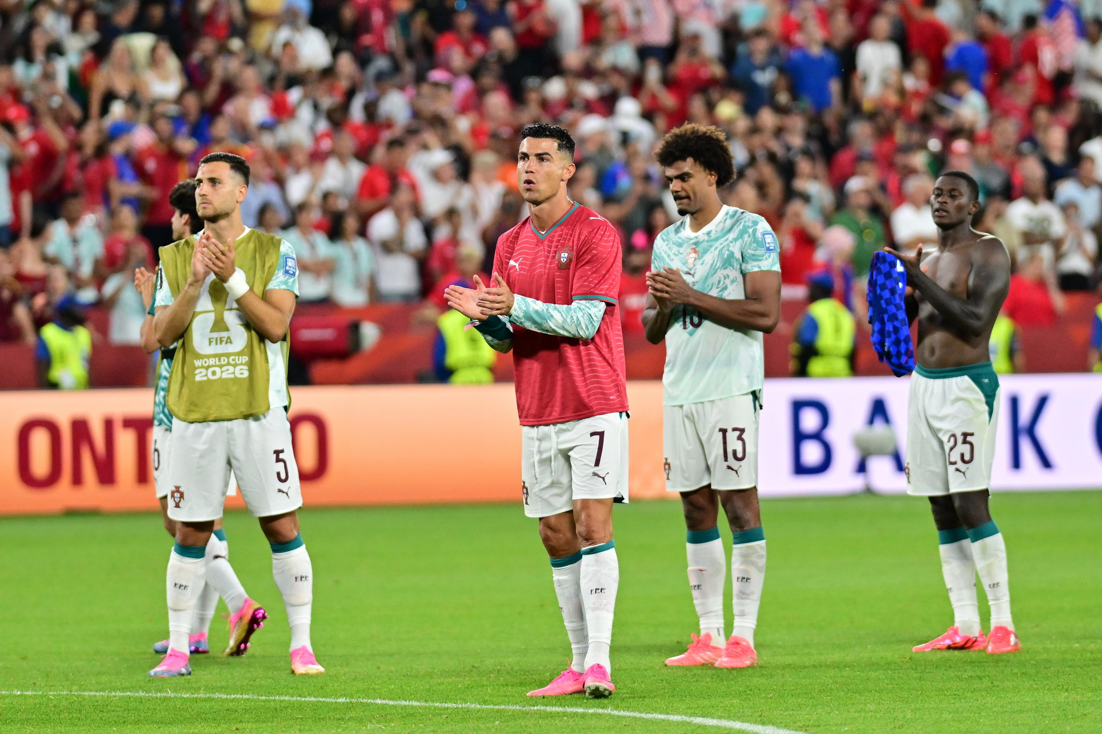 Cristiano Ronaldo vestiu a camisola 21 de Diogo Jota - Foto: Lusa