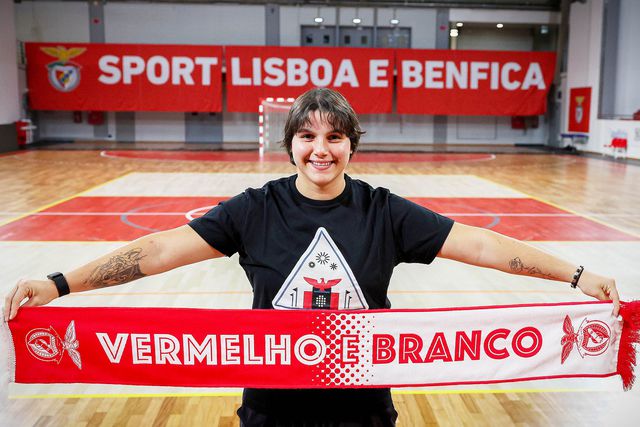 Matilde Rosa reforça a baliza do Benfica
