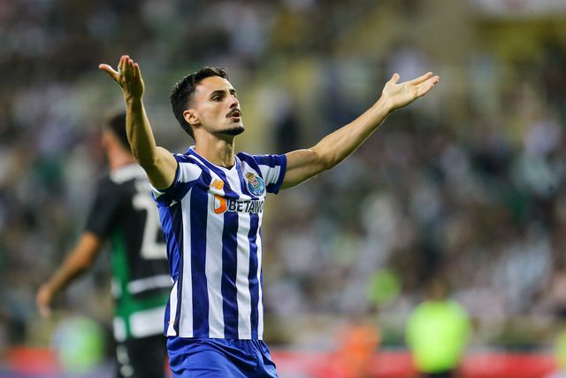FC Porto: Eustáquio não dá uma batalha por perdida