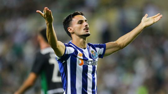 FC Porto: Eustáquio não dá uma batalha por perdida