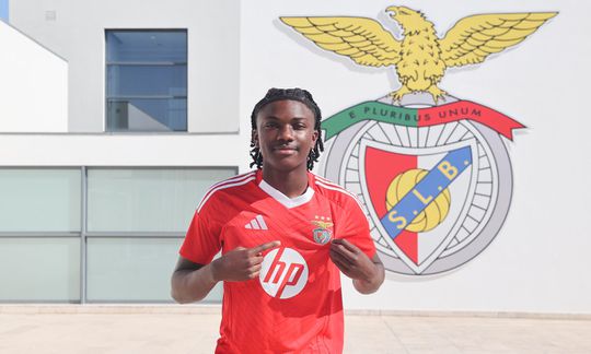 Benfica contrata jovem talento irlandês: «É uma grande oportunidade para ele»