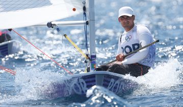 Paris 2024: Eduardo Marques vence regata e está em 9.º no Dinghy