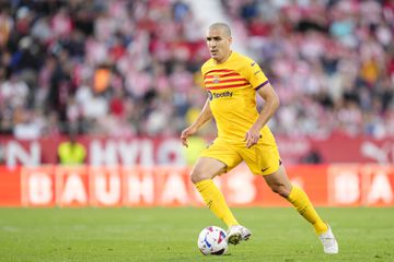 Oriol Romeu deixa o Barcelona