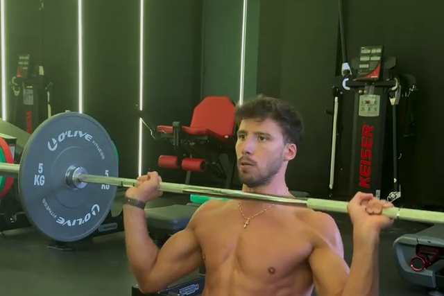 Vídeo: Rúben Dias prova estar em boa forma na pré-época