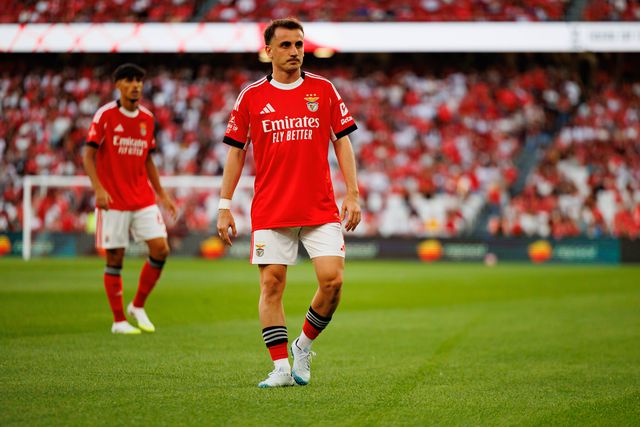 Mercado Benfica: Fenerbahçe em Lisboa por Akturkoglu