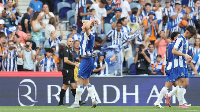 «FC Porto sai ligeiramente em vantagem em relação a Benfica e Sporting»