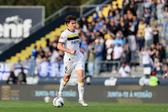 Tom van de Looi tem sido um dos patrões da intermediária do Famalicão e está disponível para o início da Liga