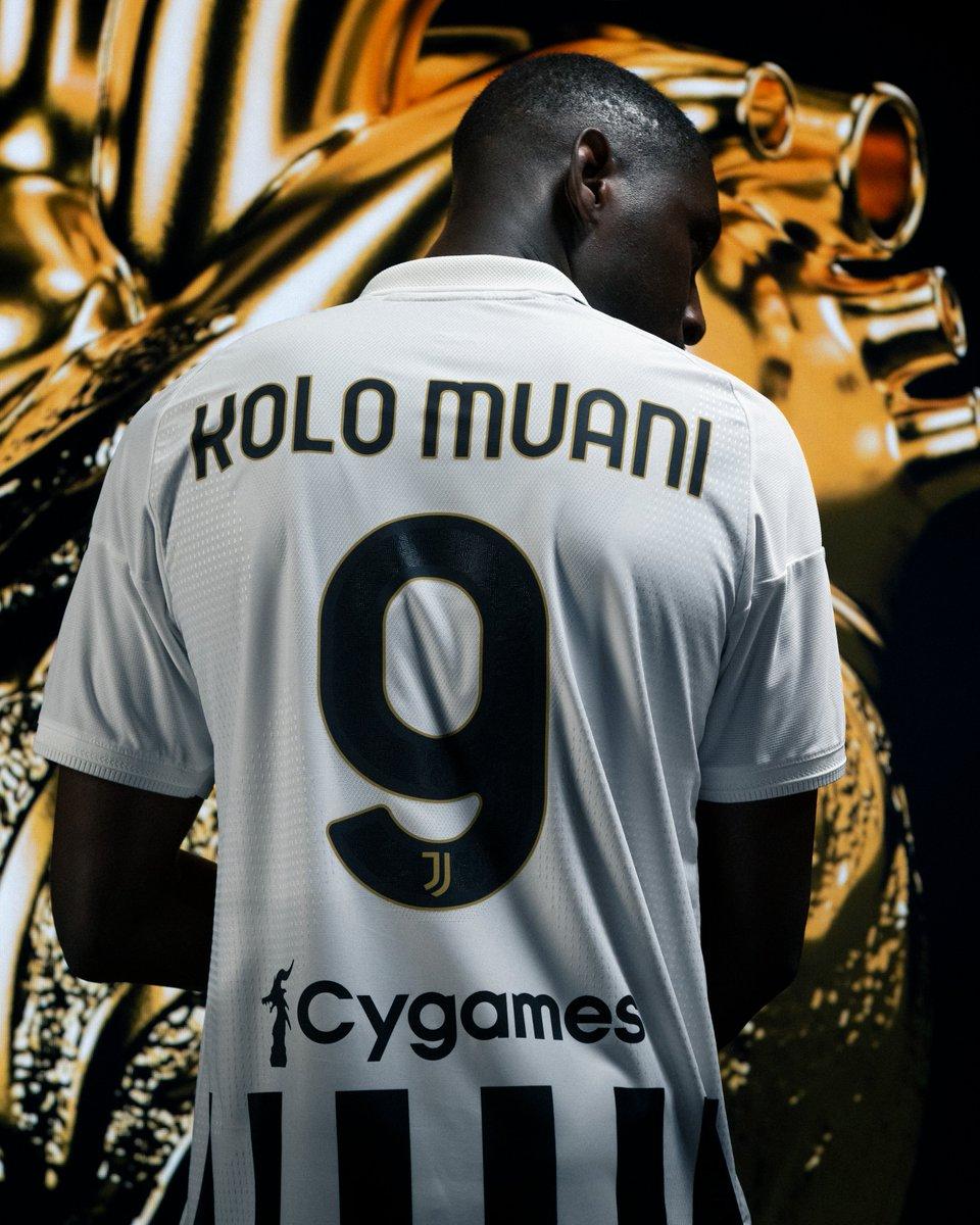 Kolo Muani (Juventus) - 41,20 milhões + 3,6 milhões de taxa de empréstimo, também à Juventus, na temporada 2024/25