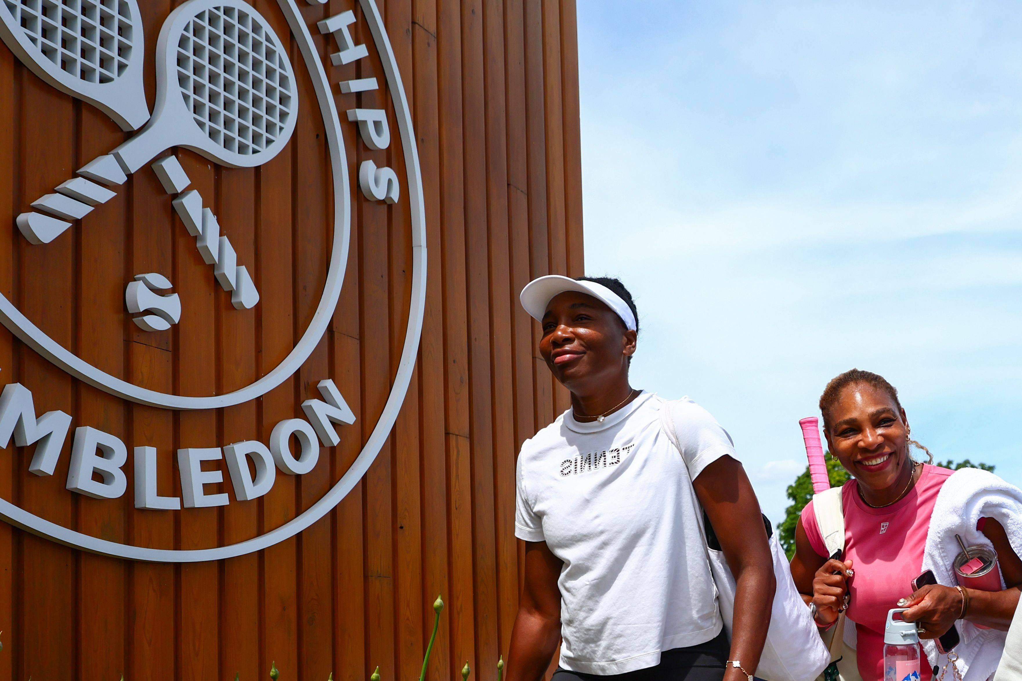 Venus e Serena viram os planos de voltarem a jogar em Wimbledon frustrados devido a lesão       Fotografia Imago
