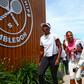Venus e Serena viram os planos de voltarem a jogar em Wimbledon frustrados devido a lesão       Fotografia Imago