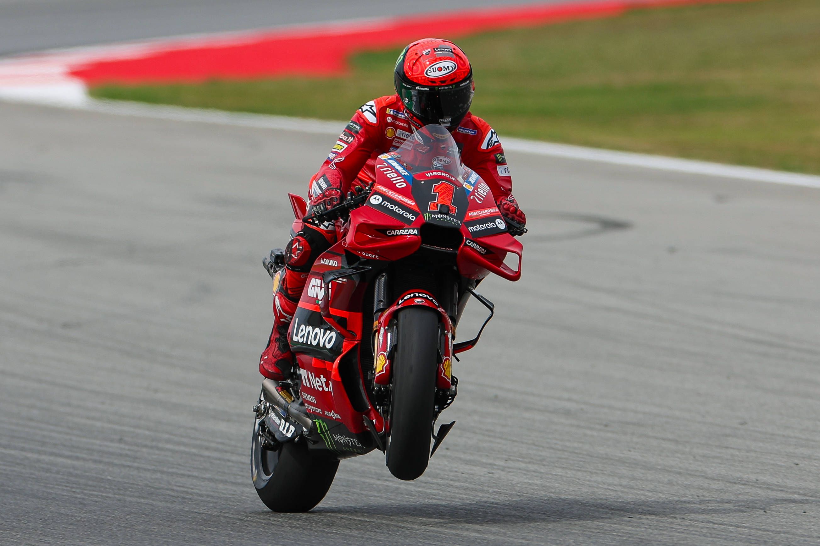 Miguel Oliveira sexto na corrida sprint do MotoGP da Catalunha - Postal do  Algarve