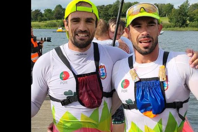 José Ramalho e Fernando Pimenta revalidam título mundial de canoagem de maratonas