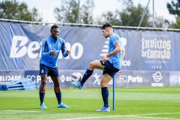 FC Porto: duas caras novas no treino e Galeno em destaque