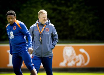 Koeman risca jogador da seleção: «Vai para a Arábia Saudita aos 26 anos...»