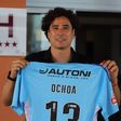 Ochoa usa o 13 na camisola no Aves SAD