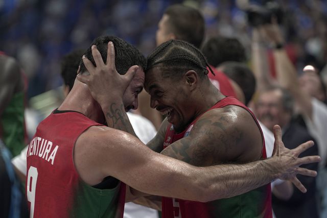 «Surpreendeu pela forma como conseguiram jogar sem o Neemias»