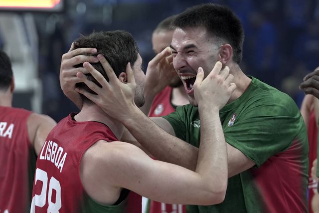 A tarde fantástica de Portugal no EuroBasket em imagens (fotos e vídeo)