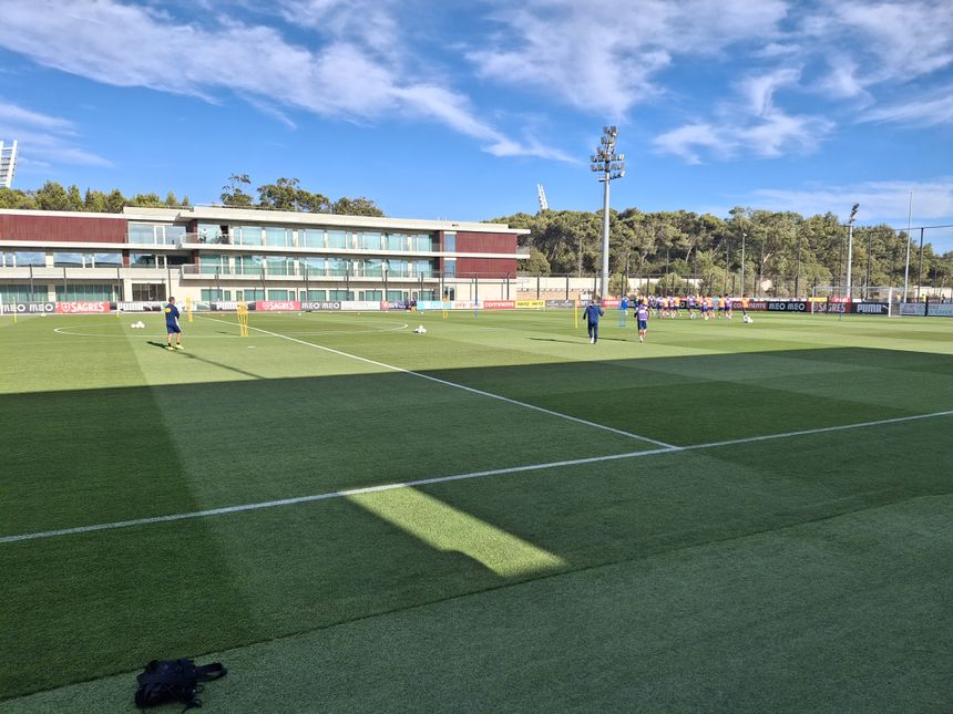 Seleção trabalha na Cidade do Futebol