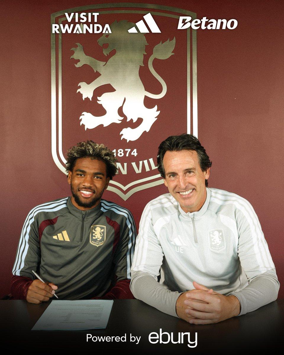 17 - Ibrahim Mbaye custou 55 milhões de euros ao Aston Villa vindo do PSG este verão - Foto: Imago
