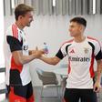 Echeverri e Palhinha, médios do Benfica (foto: SL Benfica)