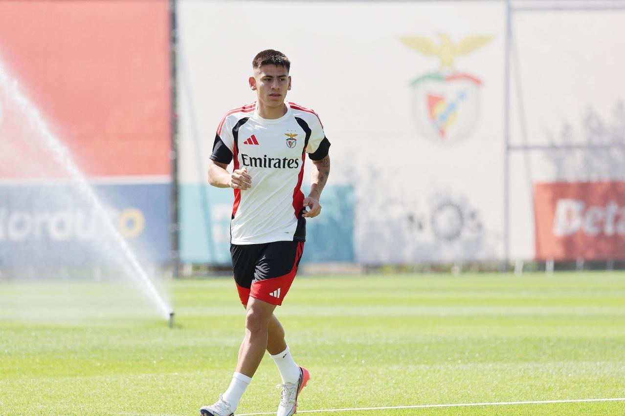 Echeverri, médio do Benfica (foto: SL Benfica)