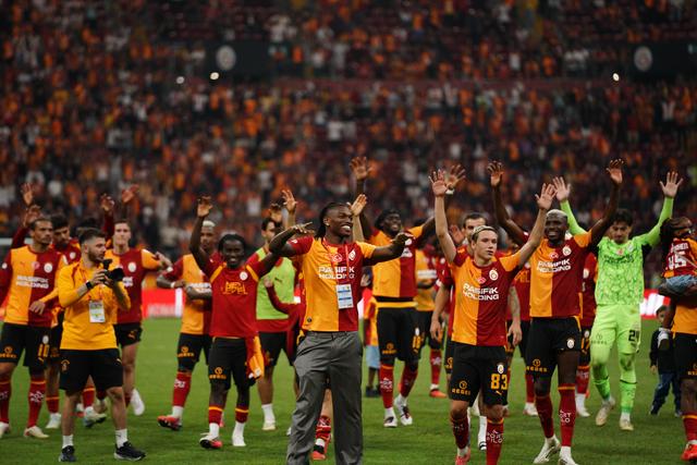 Galatasaray denuncia burlas antes de jogo com o Sporting: pacotes custavam €2.000