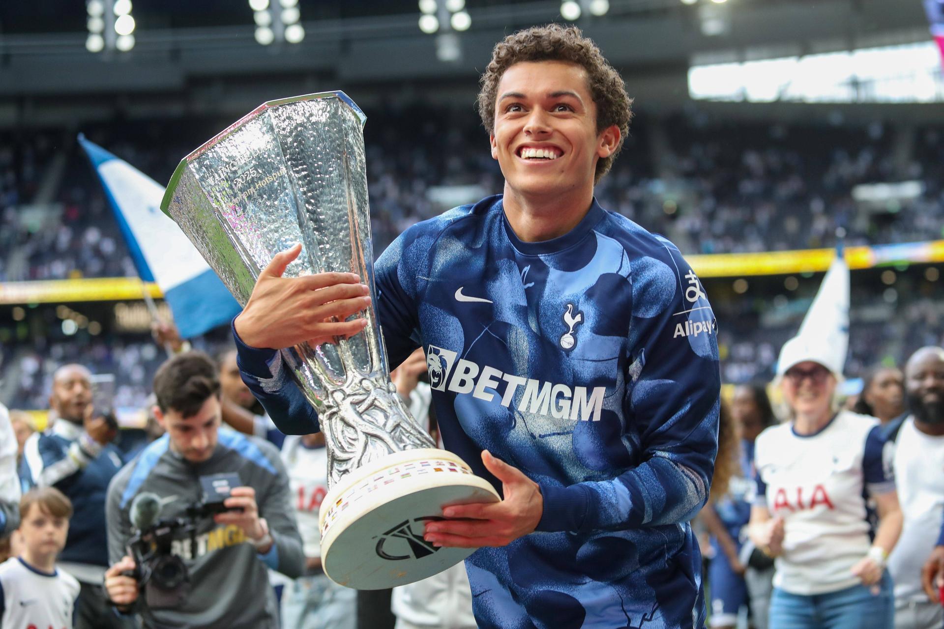 16 - Brennan Johnson custou 55 milhões de euros ao Tottenham vindo do Nottingham Forest - Foto: Imago