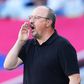 Rafa Benítez critica VAR: «Isto é futebol e não pingue-pongue»