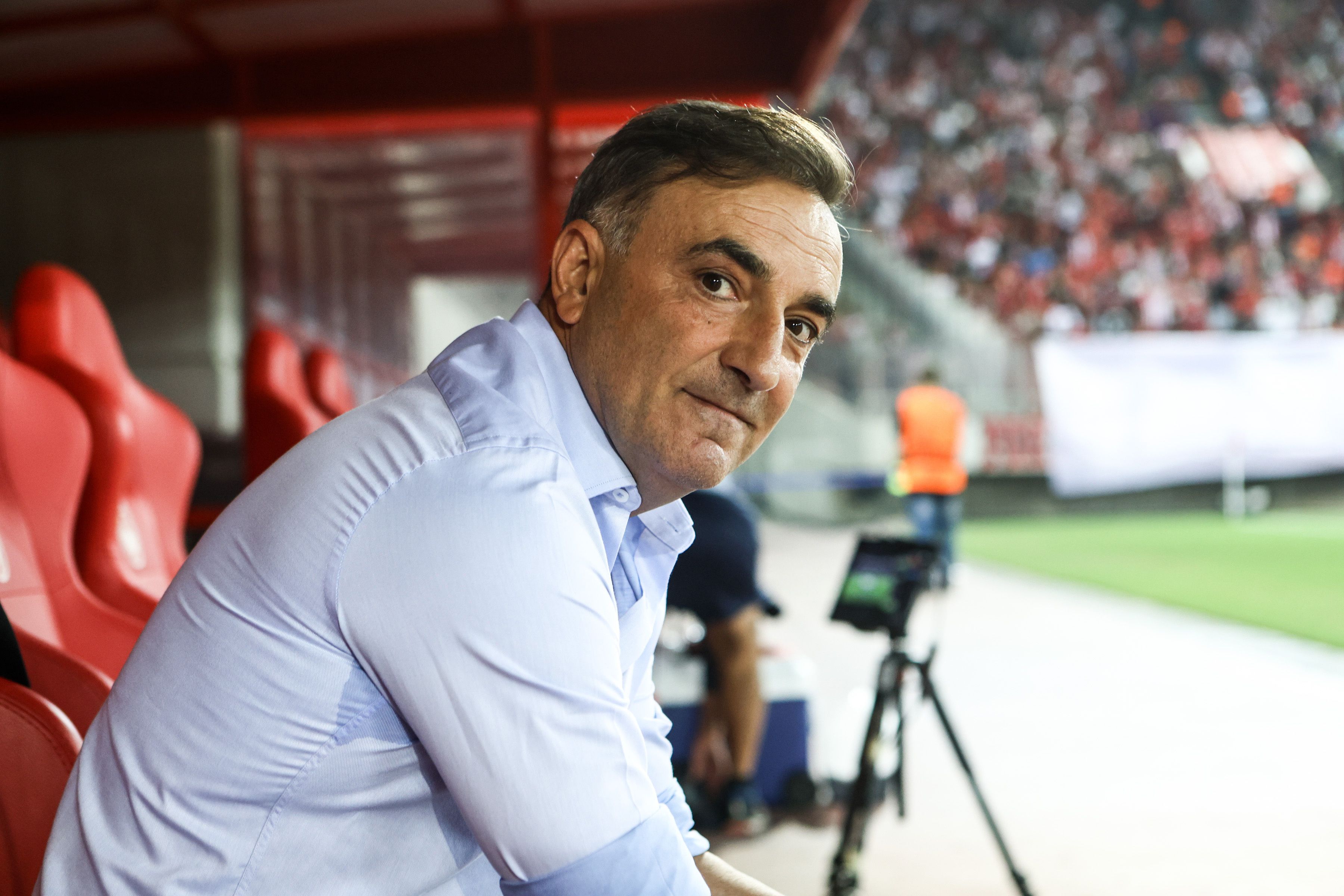 Carlos Carvalhal: «Não vou pedir a ninguém para faltar ao trabalho»