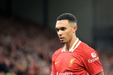 Real Madrid inicia conversações para garantir Alexander-Arnold