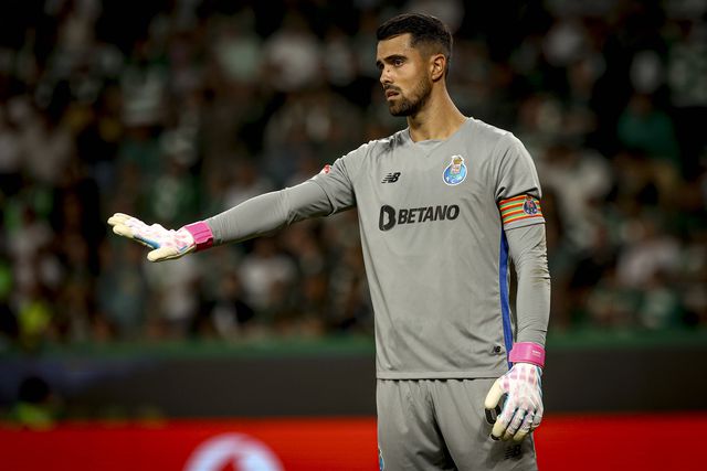 FC Porto: Diogo Costa nomeado para melhor guarda-redes do mundo