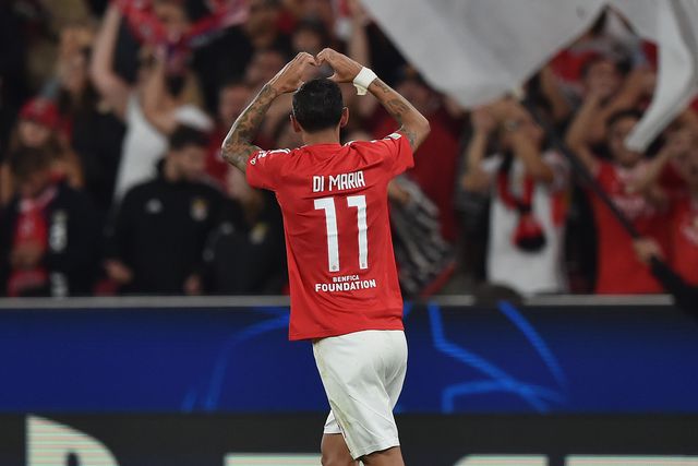 Lage e a melhor versão de cada um