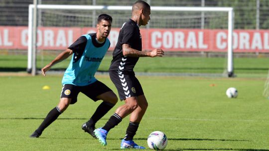 Nacional: Tiago Margarido procura corrigir fragilidades defensivas ante os tradicionais candidatos ao título